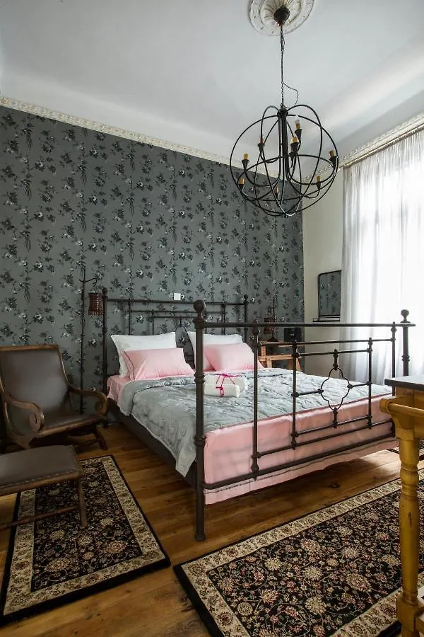 #Classicvillas, Luxurious Historic Villa